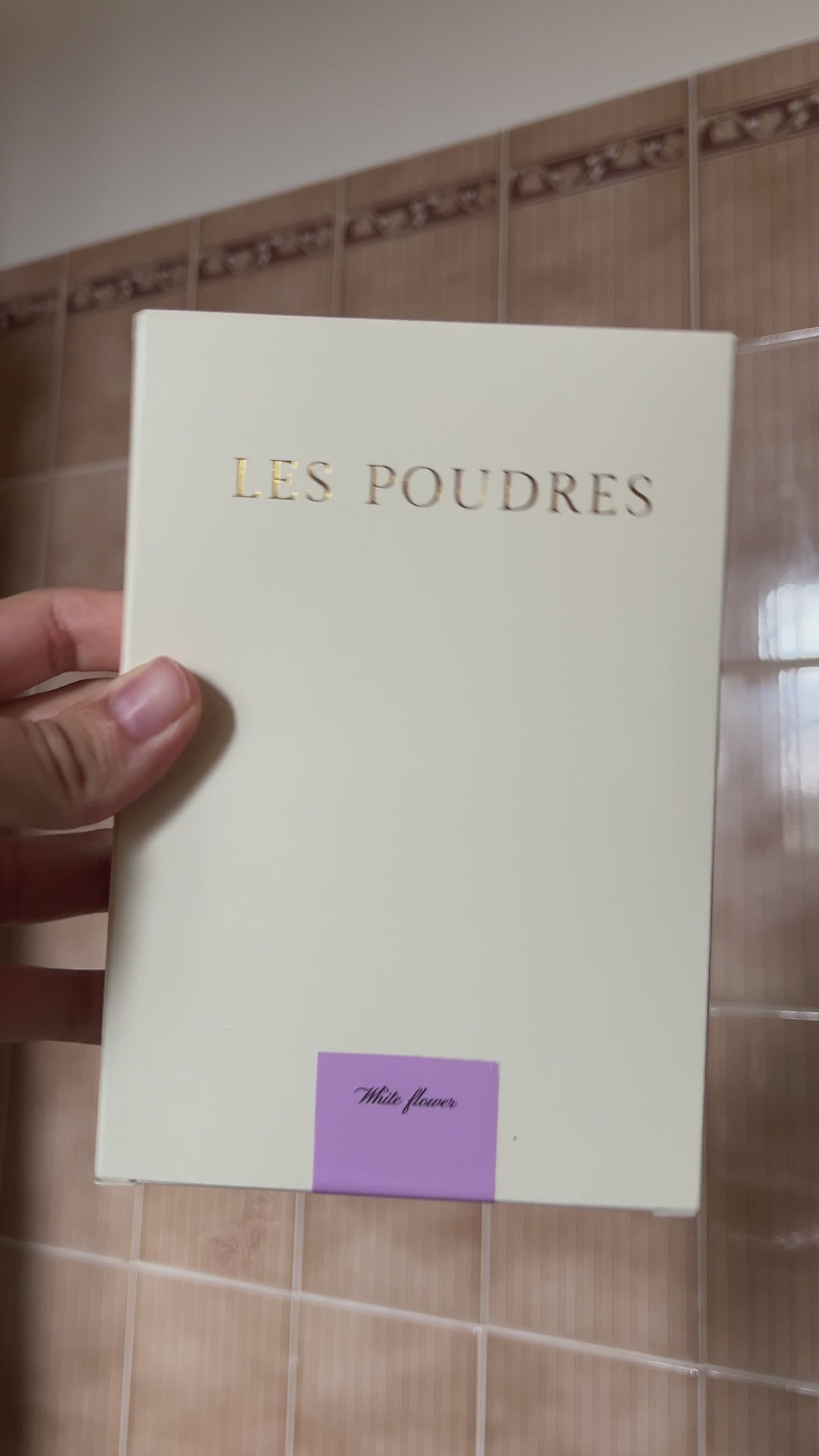 White Flower poudre de linge purifiante & rafraîchissante